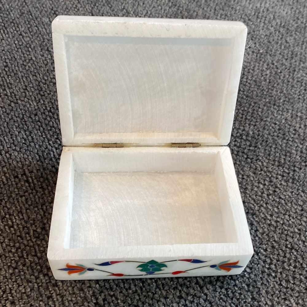 Colorful Floral Inlay Jewelry Box - Picture 2 of 10